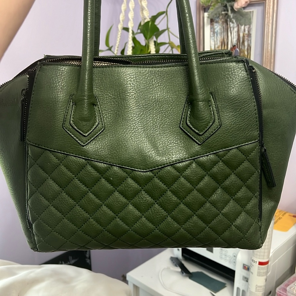 Green Steve Madden shoulder bag